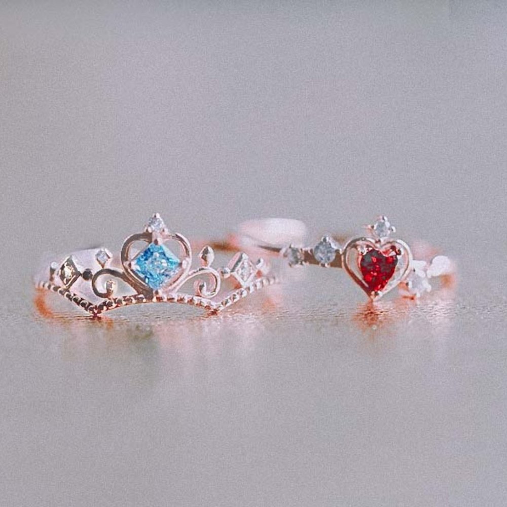 Minimalist Minimal Ring Queen of Hearts Rose Gold Vermeil Red Crown Ring for Her